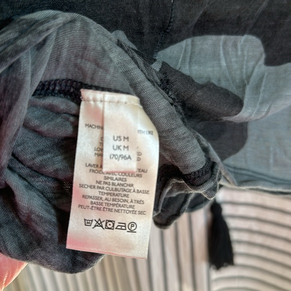 WE the FREE CAMO SHIRT - Picture 5 of 6